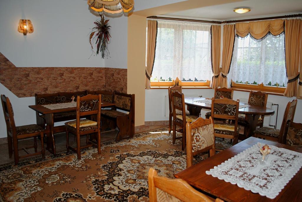 Pension B&B Vrchlabí エクステリア 写真